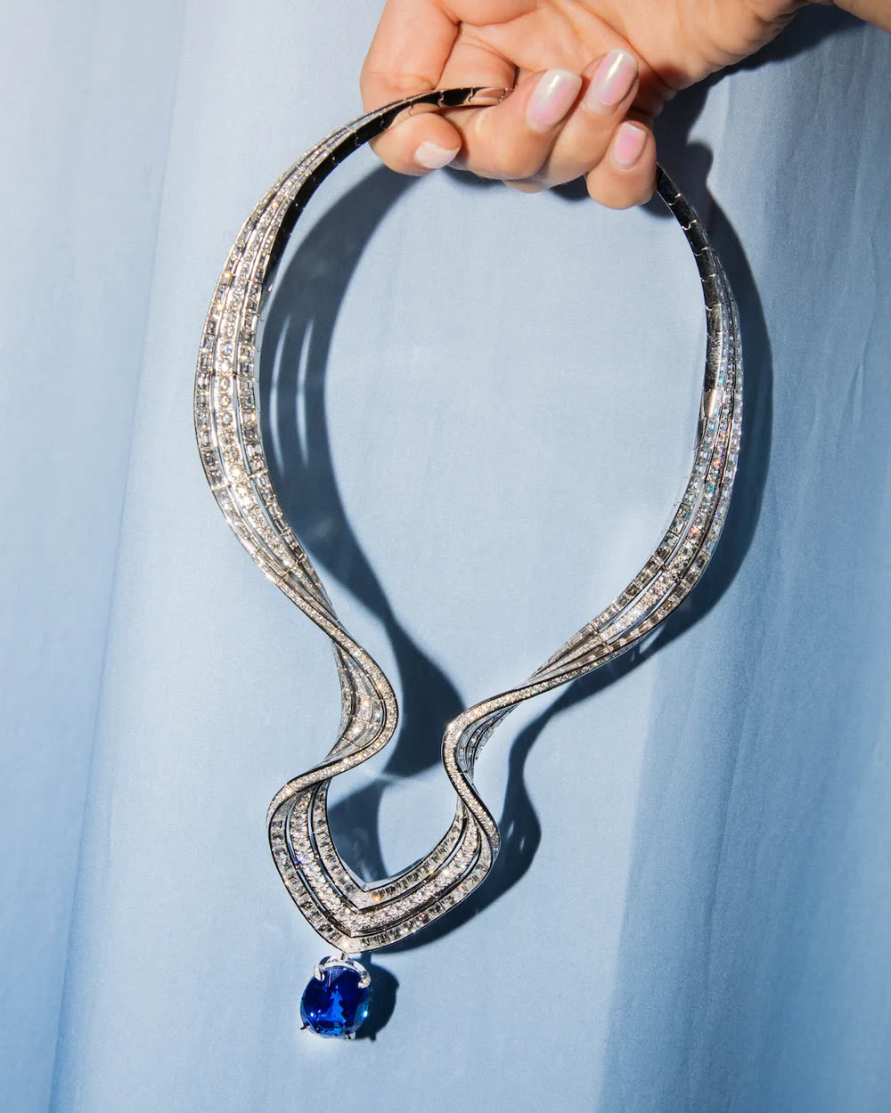 Luxury · in hand look applied to the product